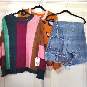 Stonewash Denim w/Fraying Crop Wide Leg Jeans & Stripe Sweater Bundle SZ Lg, NWT